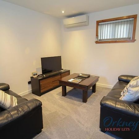 Flat 69B Junction Road, Kirkwall, Kw15 1Ax Exterior photo